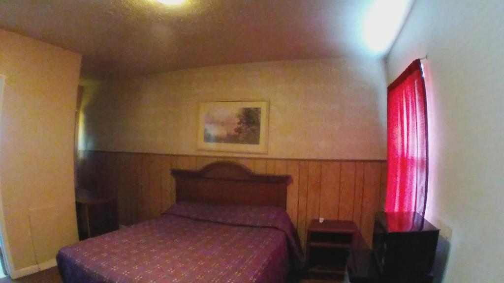 Colonial Motel Marshalltown Zewnętrze zdjęcie